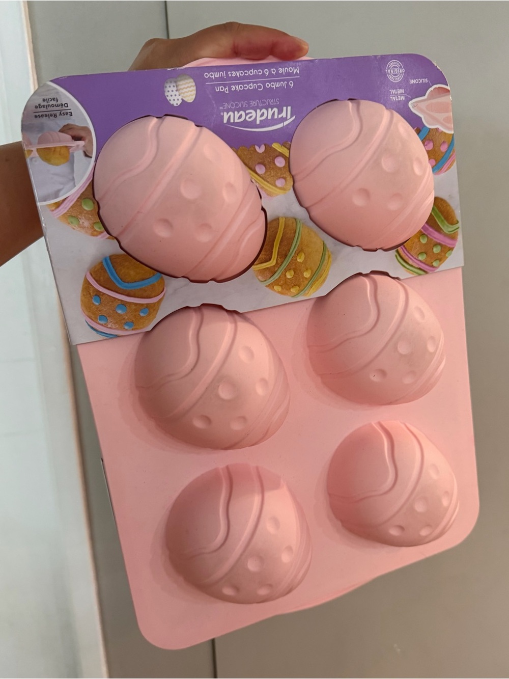 Trudeau Silicone Egg-Shaped Baking Mold - Pink